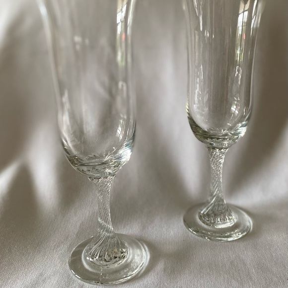 Chambord Liqueur Royale de France Elegant Crystal Champagne Glass Gorgeous Read - Picture 7 of 9